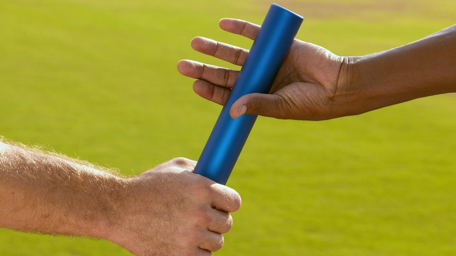 开云电竞账号入口-出国留学与训练相结合，提升中国足球国际竞争力，国足培养